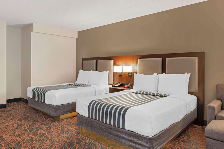 Bedroom 3, Best Western Plus Executive Inn Scarborough, Toronto