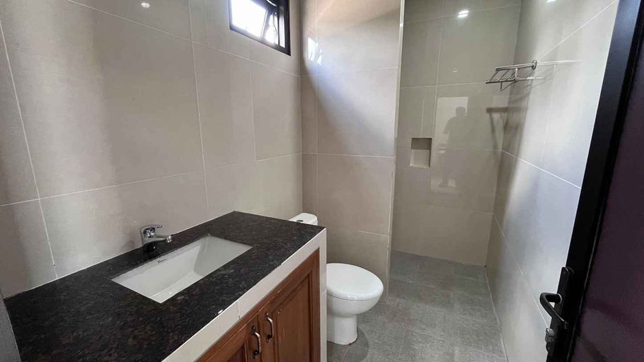 Bathroom 5, Grand Wijaya Hotel dan Villa Sarangan, Magetan