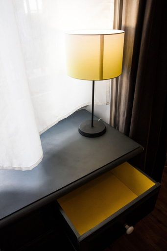 Bedroom 4, Félix dOrt, Rhône