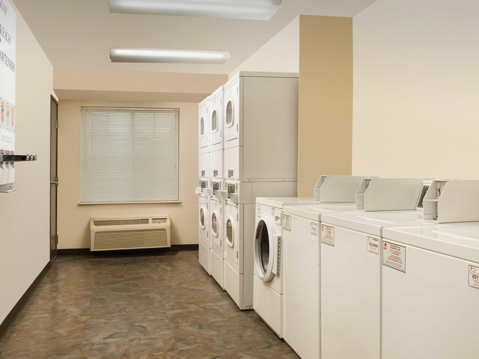 Public Area 2, WoodSpring Suites San Angelo, Tom Green