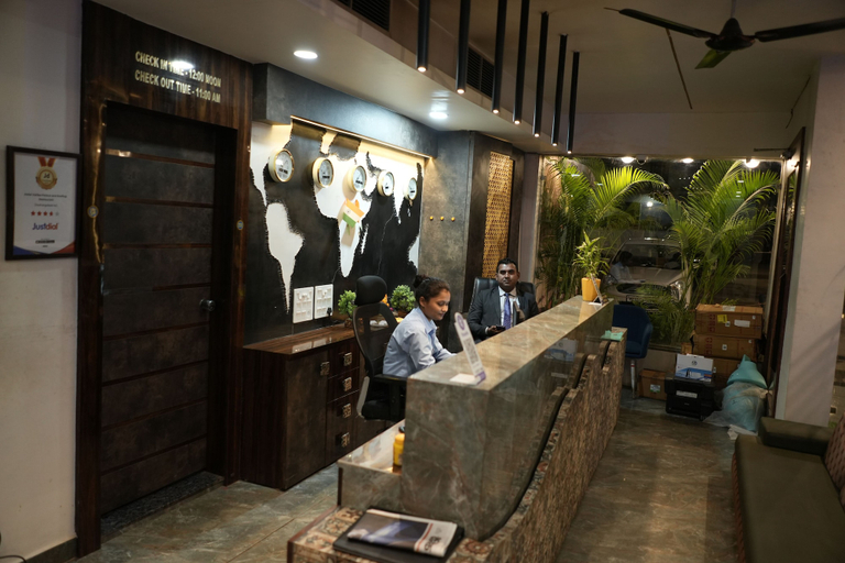 Public Area, Hotel Vatika Palace Narmadapuram, Hoshangabad