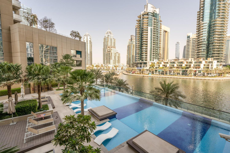 Sport & Beauty, GuestReady - 1BR Waterfront View in the Marina, Dubai