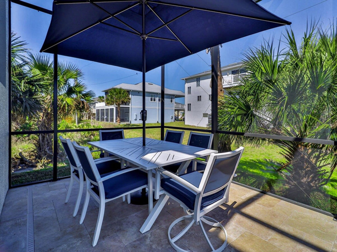 Room 3, Seabliss Steps to the Beach Pool Home 4 4 5 new, Flagler