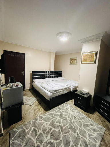 Bedroom 2, Makadi Pyramids view, Al-Ahram