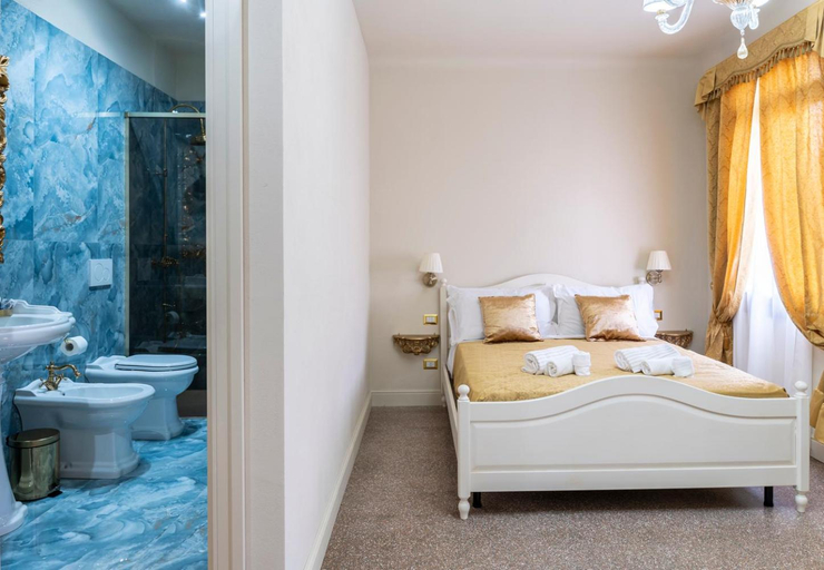 Bedroom 3, Palazzo Titti Rialto Suites, Venezia