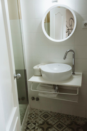 Bathroom 3, Hostal Le vintage, Ávila