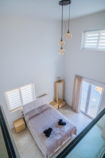 Bedroom 2, Villa petros, luxe villa met prive zwembad, Crete