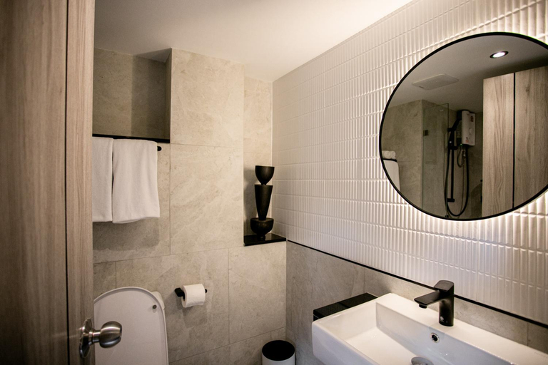 Bathroom 5, Pillow B Hotel, Bang Kapi