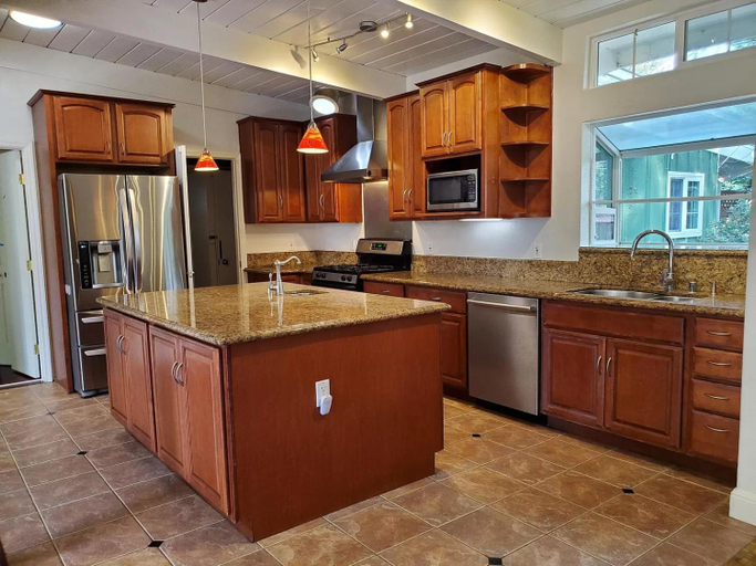 Others 5, Olive Startup House, Santa Clara