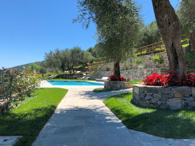 Sport & Beauty 2, Villa Bellosguardo Apartments, La Spezia