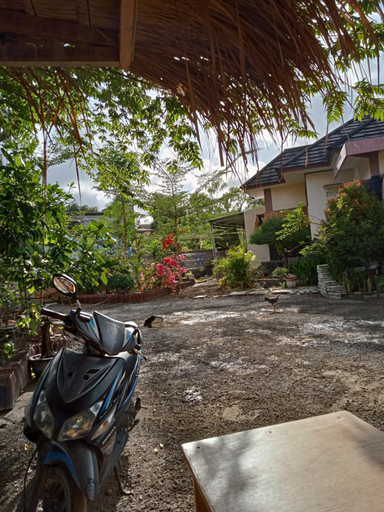 5, BALE oyan, Lombok
