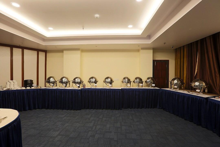 Business Facilities, Hotel Royal Palace, Sonitpur