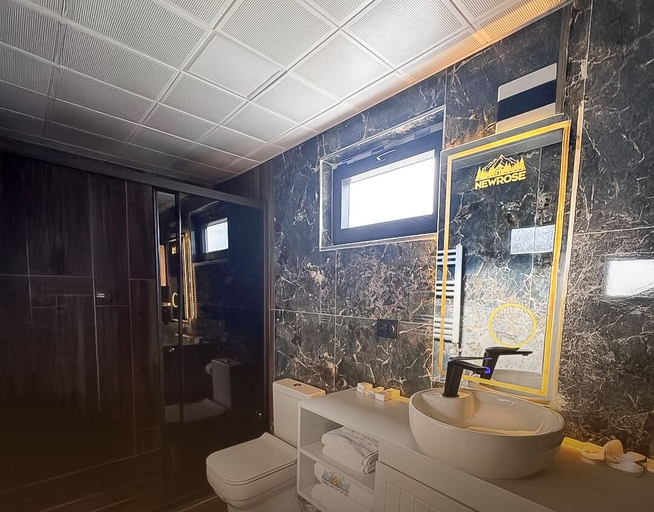 Bathroom, Newrose Tatil Köyü, Hopa