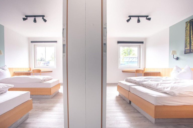 Bedroom 3, Auszeit Das Hotel Himmelkron, Kulmbach
