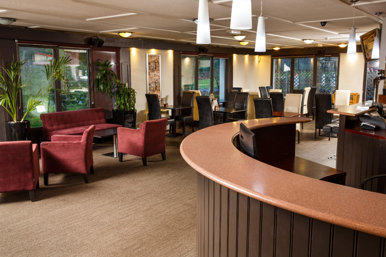 Public Area, ibis Coventry South, Coventry