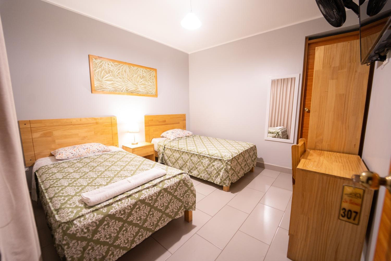 Others 5, Hostal Los Balcones II, Nazca