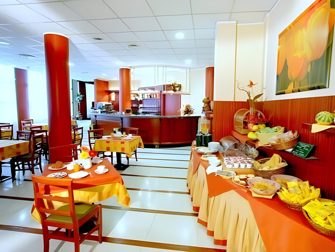 Food & Drinks 5, Hotel Glis, Torino