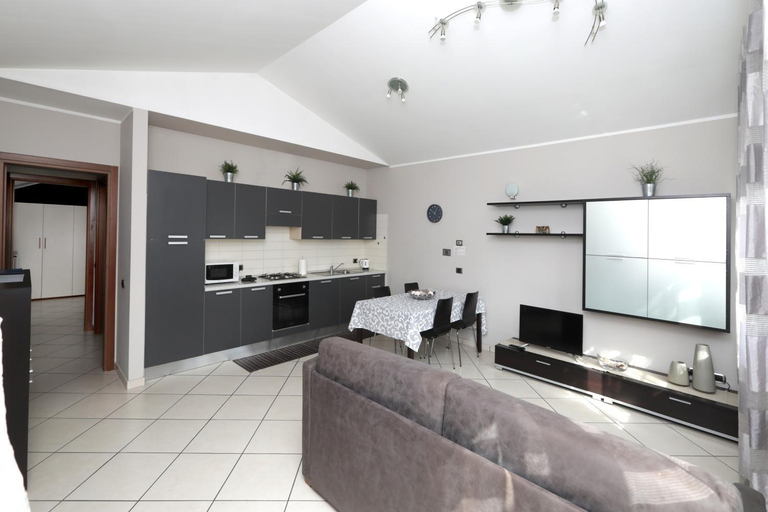 Others 3, Hotel Residence Aurora, Milano