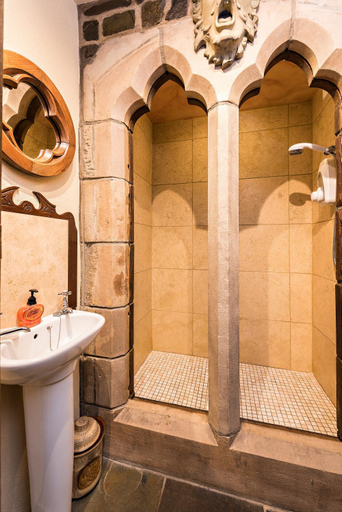 Bathroom, Heathfield Hall, Hillsborough - The Reflectory, Lisburn and Castlereagh
