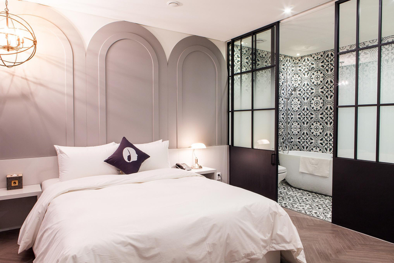 Bedroom 17