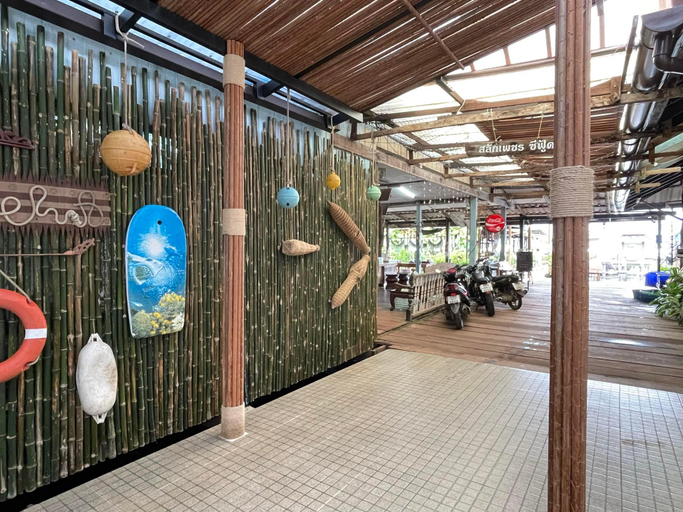 Public Area 2, Salakphet Resort, Koh Chang