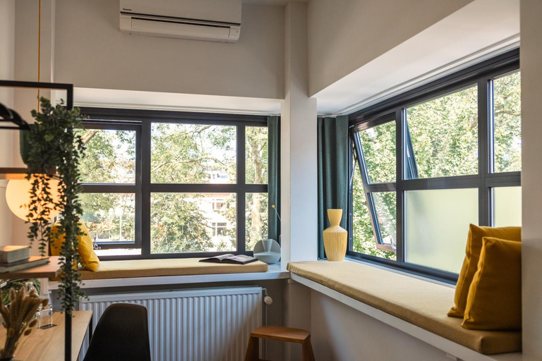 Others 5, Badhuis Hotel, Utrecht
