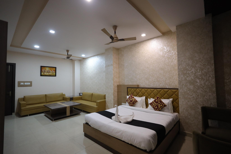 Bedroom 2, Bhagya Raj palace Keshavpuram A Luxary Hotel, Kanpur Nagar