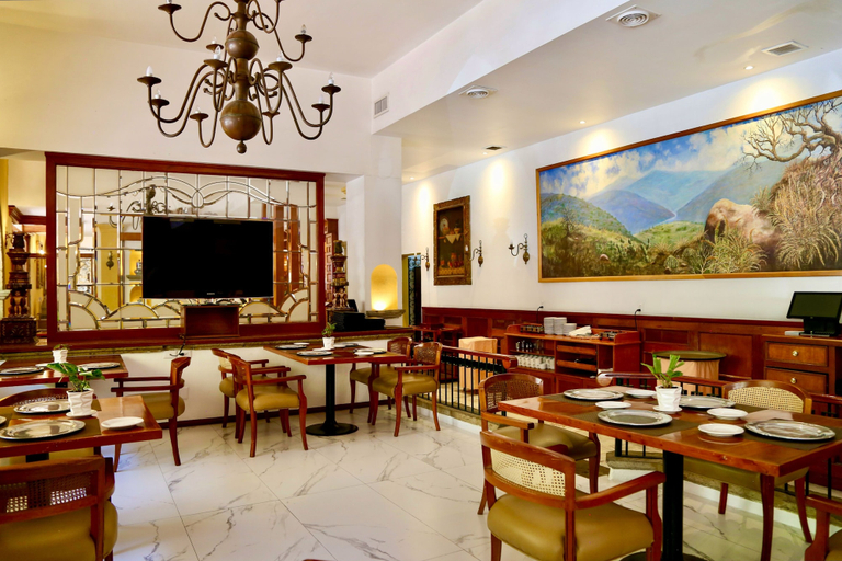 Food & Drinks 5, Hotel De Mendoza, Guadalajara