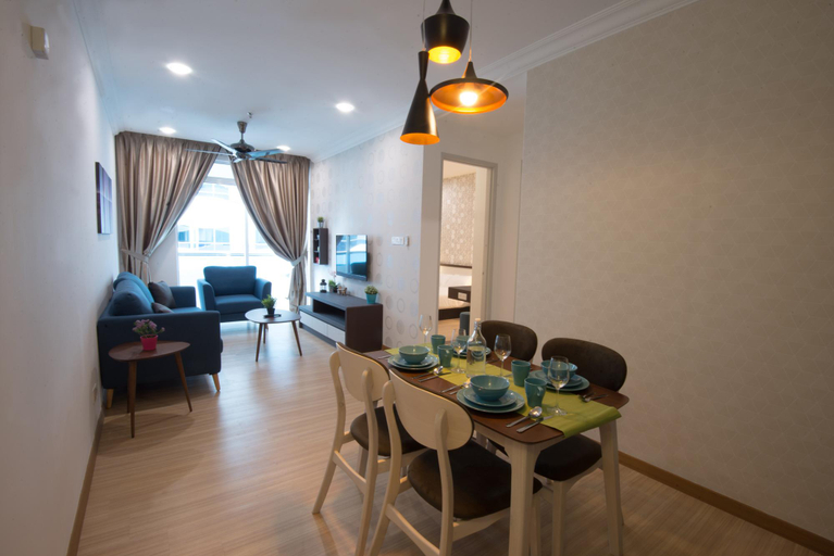 Dining Room 9