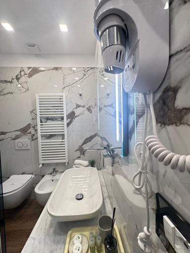 Others 5, Sweet Rooms, La Spezia