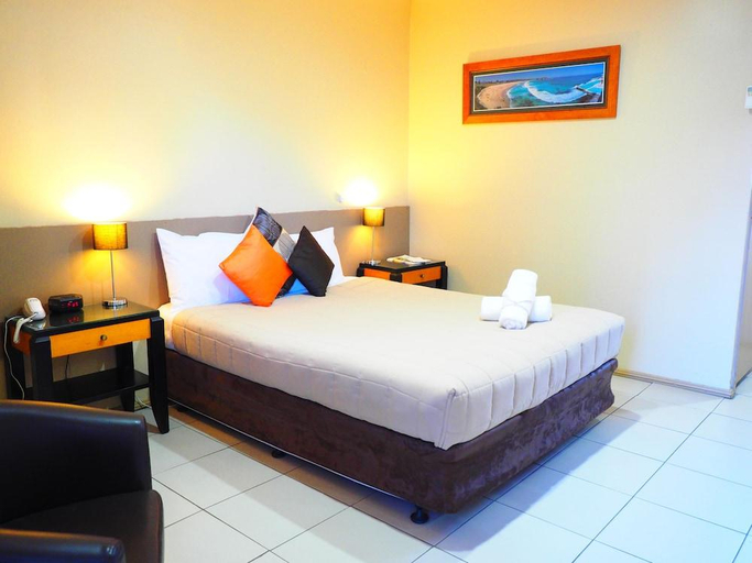 Bedroom 3, Bella Vista Motel, Gosford - West