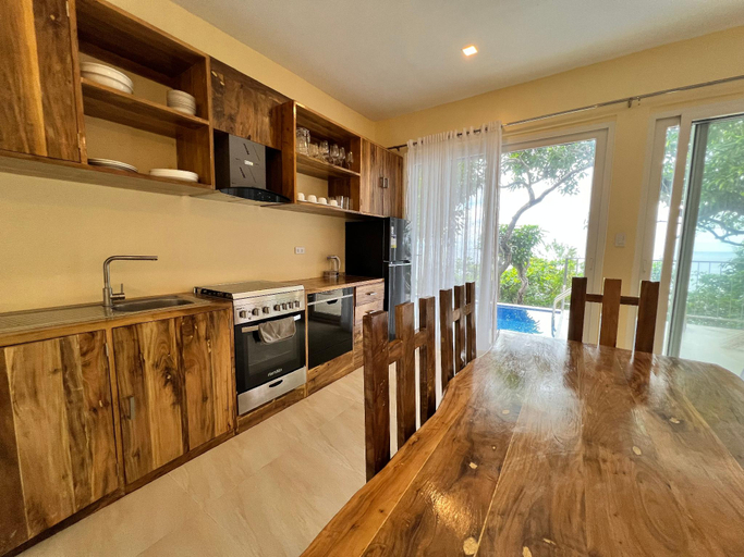 Dining Room 6
