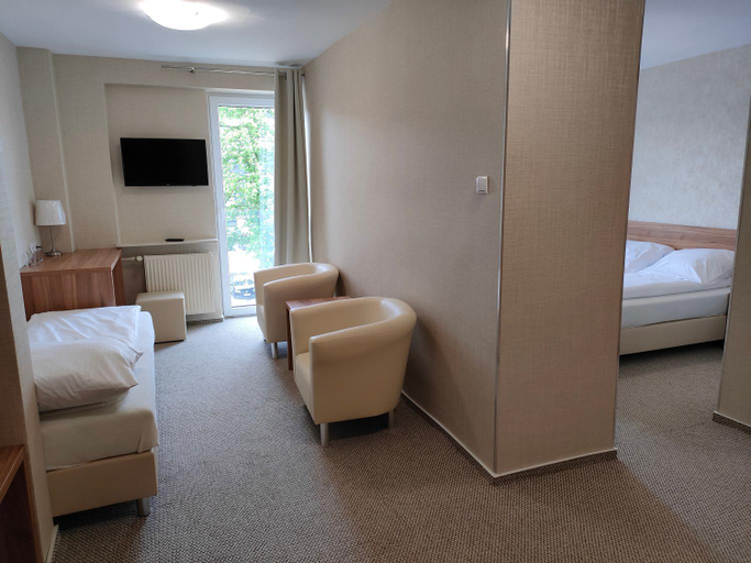 Bedroom 9