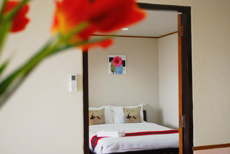Bedroom 14