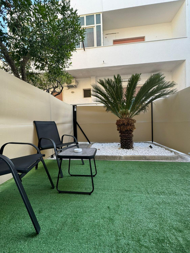 Others 4, B&B Primalba, Lecce