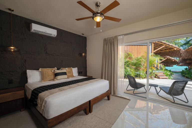 Bedroom 2, Casa Aakal Lagoon Front, Othón P. Blanco
