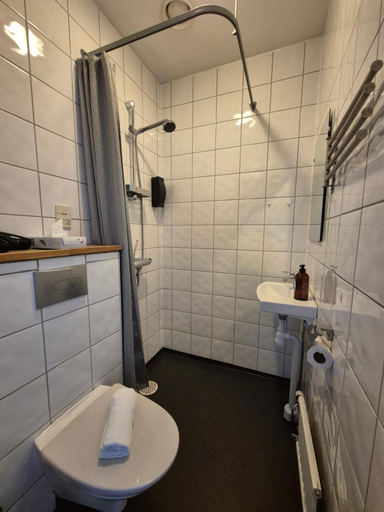 Bathroom 3, Smalandsstenar hotell, Gislaved