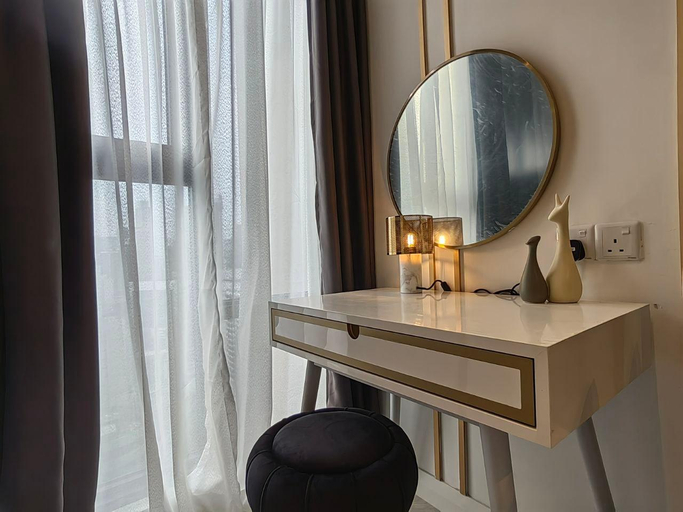 Bathroom 10