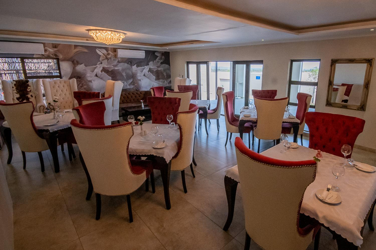Food & Drinks 5, Lefa Boutique Hotel, Bojanala