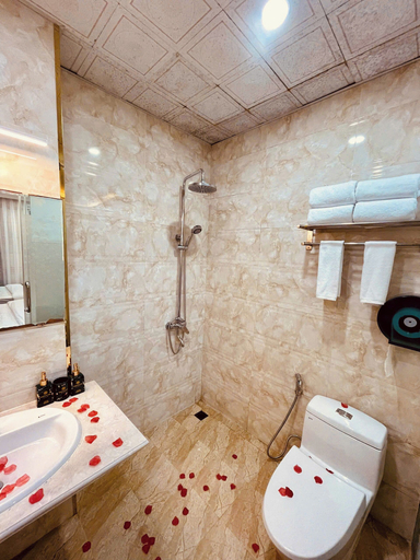 Bathroom 5, Majestik Hotel, Từ Liêm