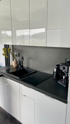 Kitchen, Domek na wodzie Houseboat Frombork, Braniewo