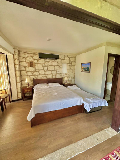 Bedroom 3, Imren Han Hotel, Çeşme