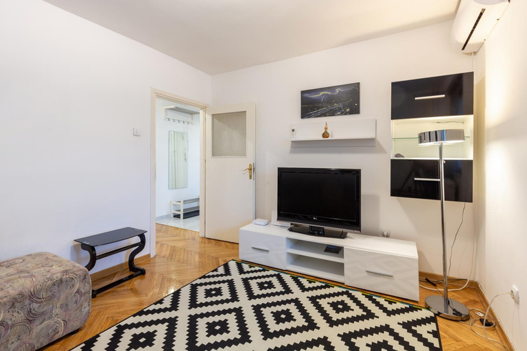 Facilities 2, King Marko Apartment (65m2), Belgrade