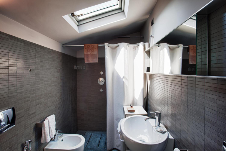 Bathroom, Alter Hotel, Cuneo