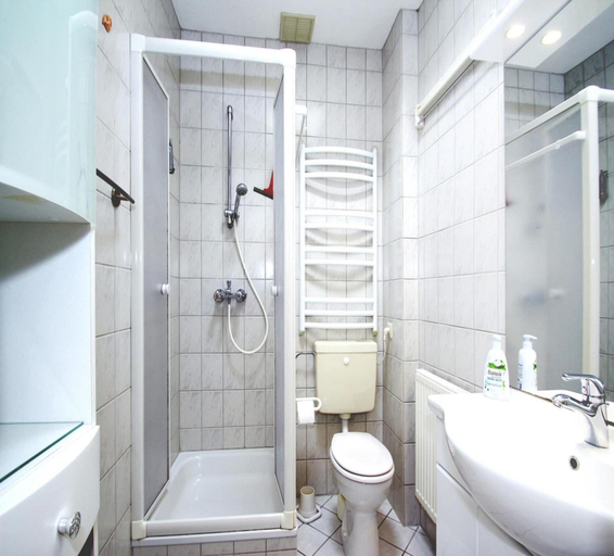 Bathroom, Bungalow Klonsnack in Dornumersiel, Aurich