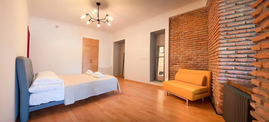 4, Apartment king Erekle 2, Tbilisi