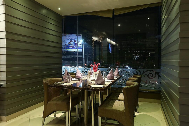 Food & Drinks 3, Hotel Royal Palace, Sonitpur