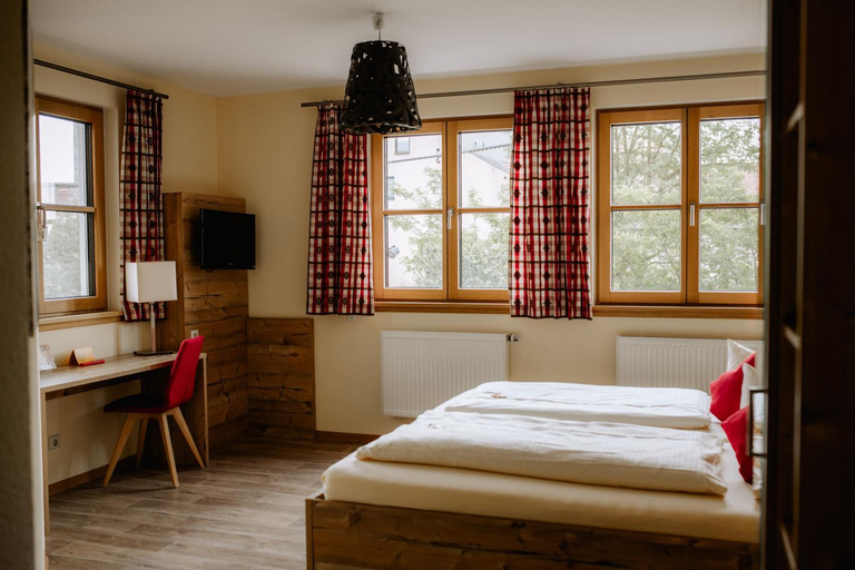 Bedroom 2, Landhotel Gary, Ansbach