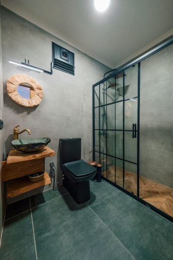 Others 3, Feronia Suites Maşukiye, Kartepe