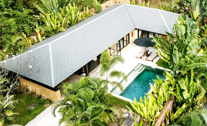 Swimming Pool 24